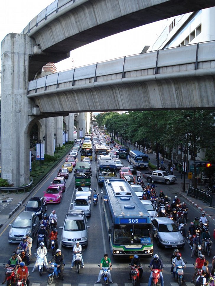 Verkehrsstau Ratchaprasong Kreuzung Bangkok