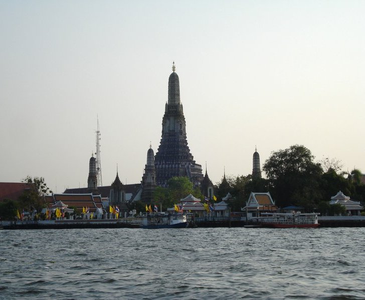 Wat Arun am Chao Phraya Fluss