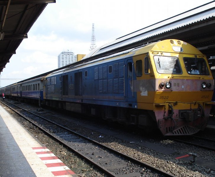 Zug in der Hua Lamphong Railway Station